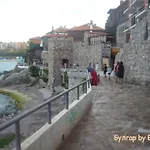 Elena 3*