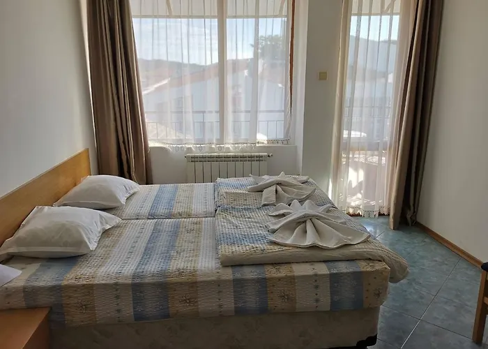 Maison d'hôtes Elena 3*